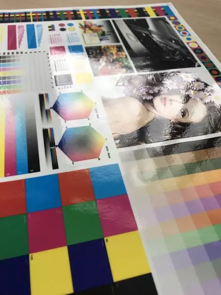 Glossy Premium Performance Heavy Duty UV Cut Laminate Film - Glossy Premium Performance Heavy Duty UV Cut Laminate Film